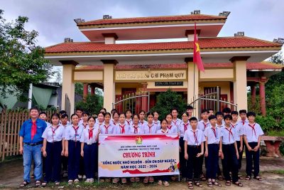 HÀNH TRÌNH VỀ NGUỒN CỦA HỌC SINH TRƯỜNG TH&THCS PHỔ HÒA TRI ÂN CÁC THẾ HỆ CHA ANH